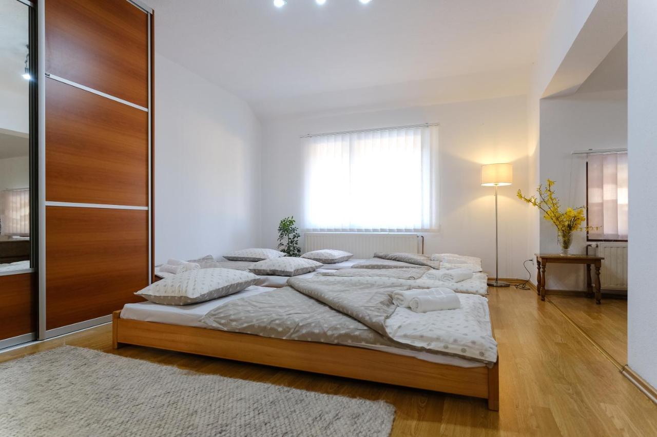 The Cosmic Gate Apartments Visoko Exterior foto